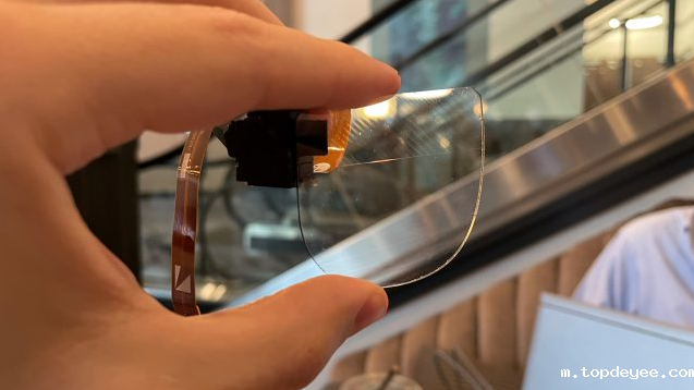 Lumus新款AR眼镜原型:小巧紧凑品质高