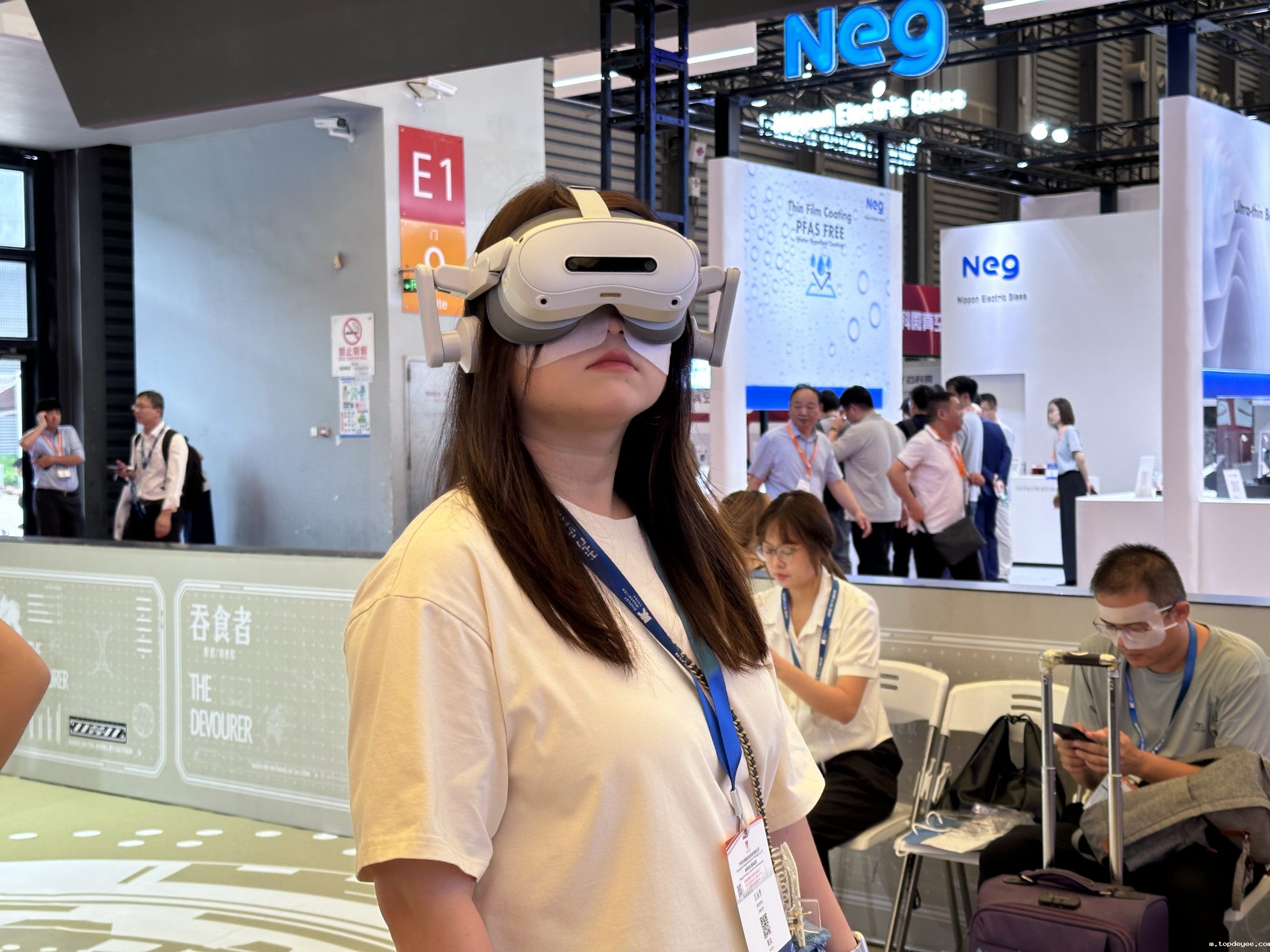亲客传媒 VR 大空间携《吞食者》亮相 DIC XR 展区|沉浸式文旅娱乐的未来样本