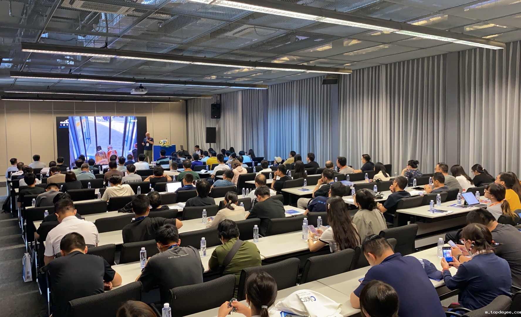 七鑫易维眼动追踪方案受热捧|精准感知赋能 XR 新一代智能交互